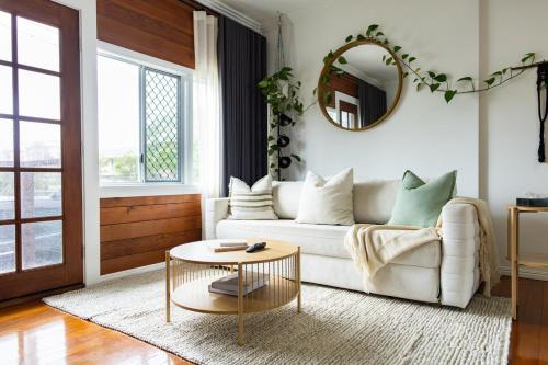 Mooloolaba Beach Home – khách sạn tại Mooloolaba