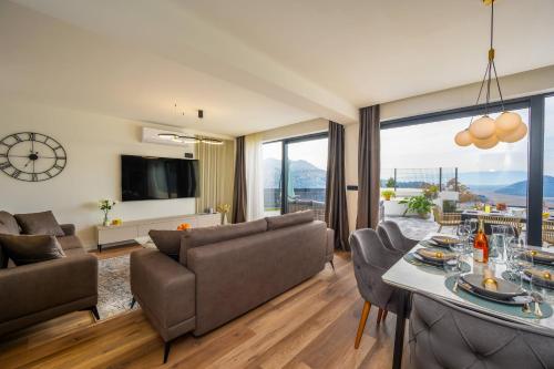 Balkons/terase, Luxury Villa San Rocco in Desne