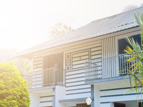 Exterior view of Silvermist Premium Villa Munnar
