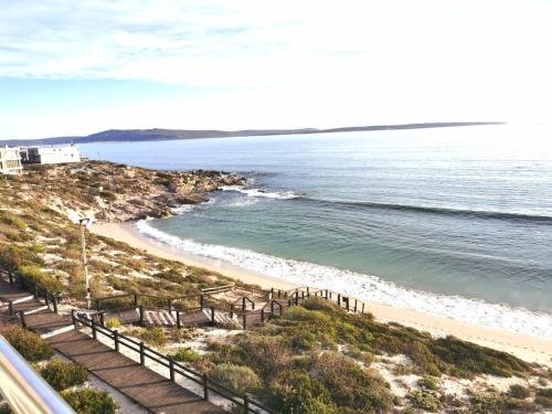 Widok, Langebaan Beach Towers in Calypso Beach