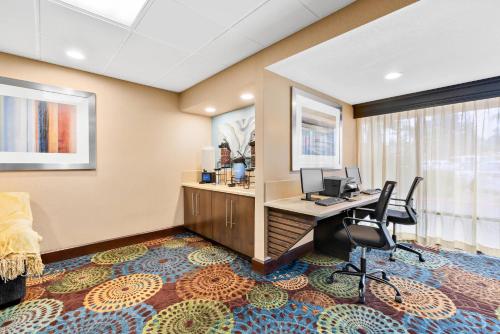 Comfort Inn Chula Vista San Diego South - image 19