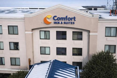 Comfort Inn & Suites Meriden East