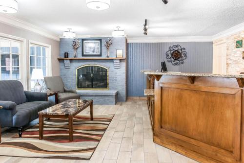 大堂, Quality Inn Findlay in 芬得雷