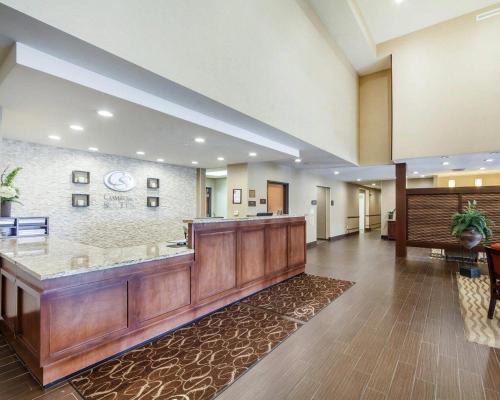 大堂, 馬利耶塔派克斯伯格市凱富套房酒店 (Comfort Suites Marietta-Parkersburg) in 瑪里埃塔