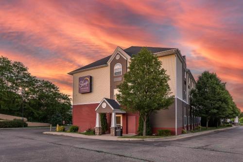 Sleep Inn & Suites - image 43