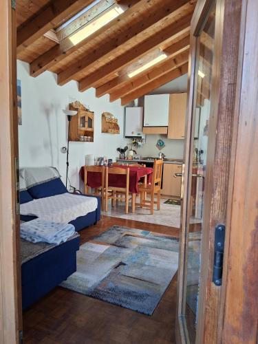Appartamento con terrazza a Sant'Orsola Terme - val dei Mocheni - Trentino in Sant' Orsola Terme