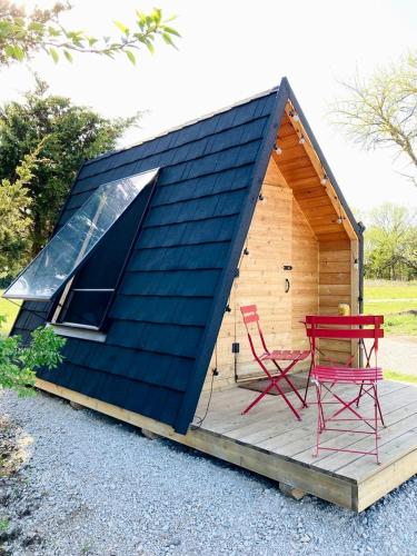 Peaceful Mini A-Frame Stay with Fire Pit & Grill in Humboldt, Kansas
