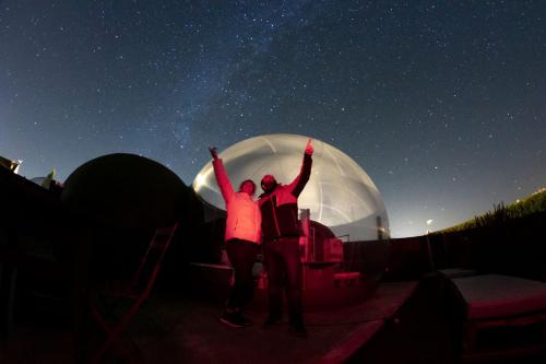 Luxury Stargazing Bubble for a Peaceful Romantic Escape in Segovia, Spain in Muñoveros