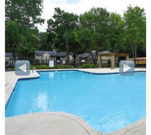 Cozy-Stylish ATL apartment minutes to Downtown in Collier Heights