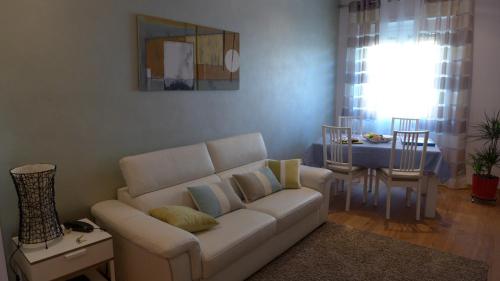 Your Home at Rome - image 8