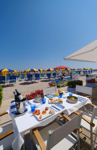 Hotel Marina 2