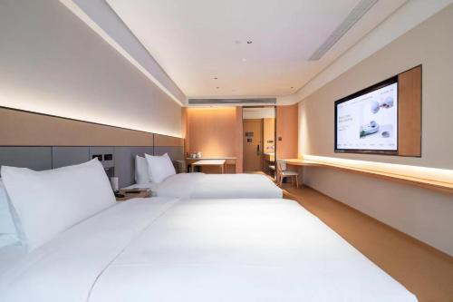 JI Hotel Gongyi Aolong Gangwan Branch in Zhengzhou