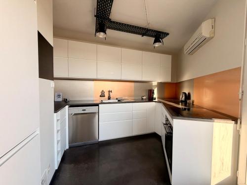 Jouhaux - T5 avec 4 Chambres 2 Salles de bain et Terrasse