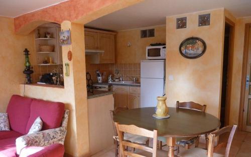 La cigaline in Bagnols-en-Foret