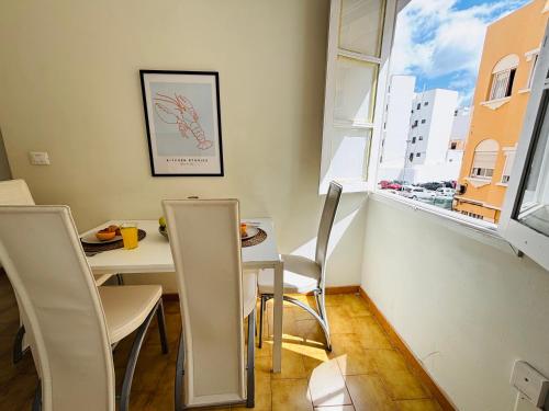 Céntrico apartamento en barrio histórico - WiFi