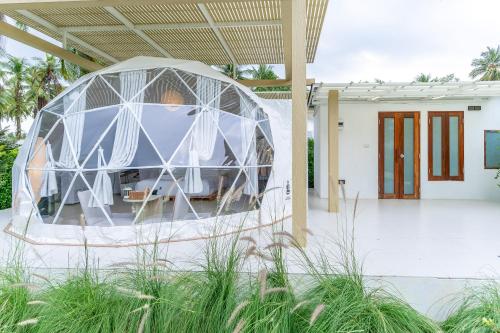 Exterior view, Grood Glamping in Baan Grood Beach