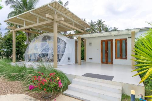 Exterior view, Grood Glamping in Baan Grood Beach