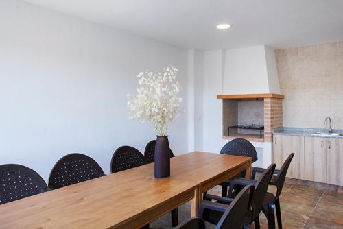 Casa rural Torre Buena Vista a 40 minutos de Valencia con gran jacuzzi y vistas maravillosass in Benafer