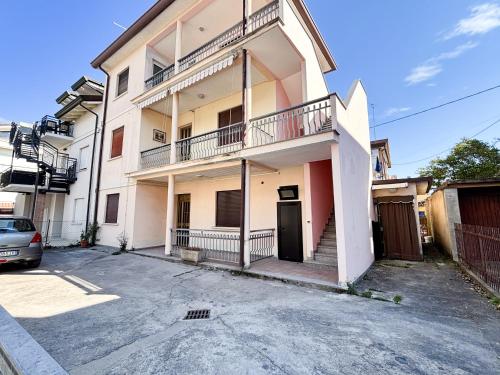 CASA BRUNO - Vicino al mare, parcheggio privato