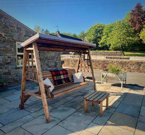 Seadmed, Cosy Cottage for Two in the Peak District with Parking in Onecote