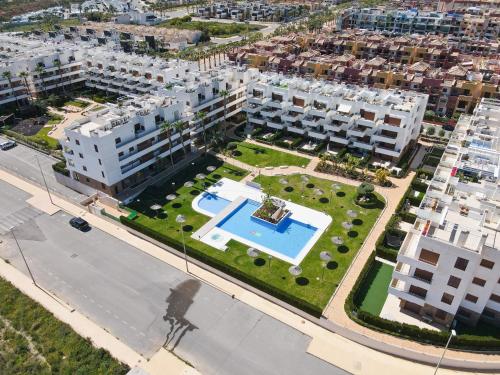 Sunlit Terrace Apartment Pool & Garden & Terrace