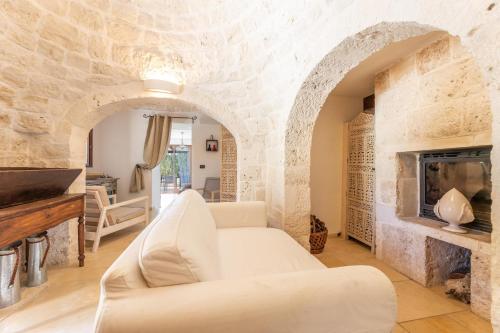 Trulli Oasis - Tap to explore photos