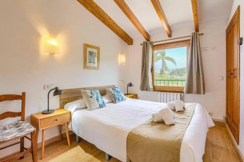 Villa Can Seguinot by Villa Plus - image 3