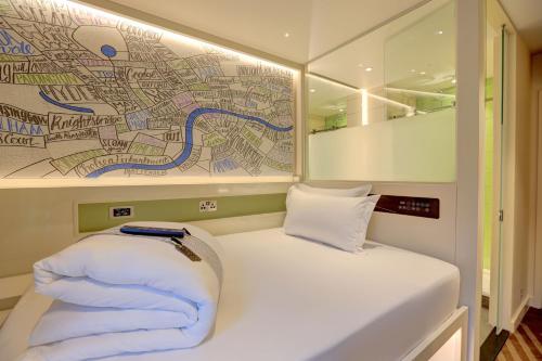 hub London - Tower Bridge - main image