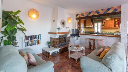 Casa Cacahuete Torrox - image 42