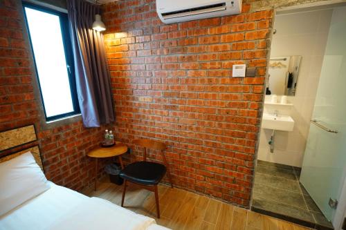 Deluxe Double Room image 3