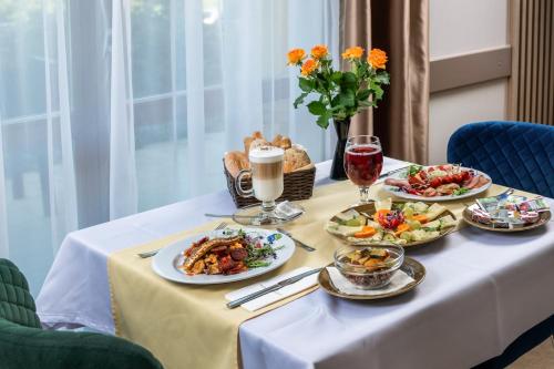 Restorāns, Szalajka Liget Hotel es Apartmanhazak in Zilvasvarada