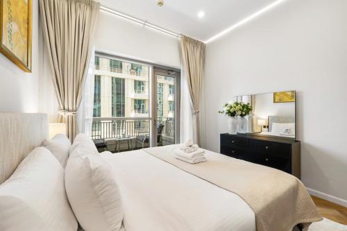 Elegant 1BR in the Heart of Downtown - Boulevard Central Tower - image 7