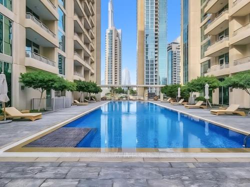 Elegant 1BR in the Heart of Downtown - Boulevard Central Tower - image 8