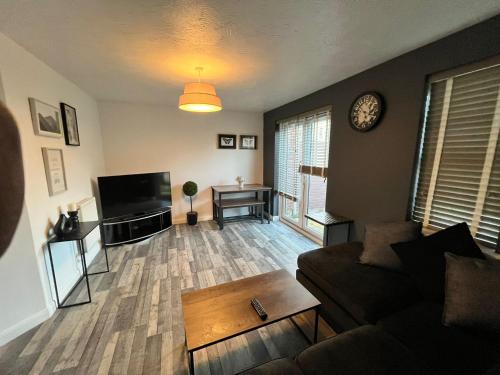 Stylish Stay in 3 BR House in Emersons Green, WiFi, & Garden by AltoLuxo Short Lets & Serviced Accom in Emersons Green