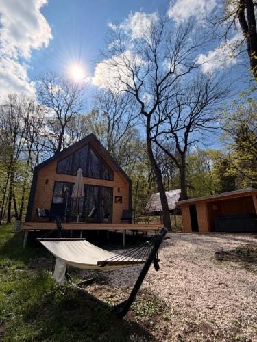 Exterior view, Oaklounge Apartman in Örkény
