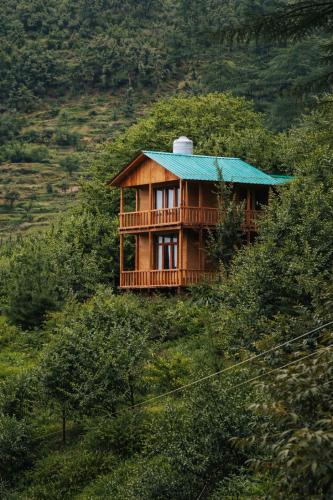Hidden Orchard Stay, Jibhi Tirthan Valley