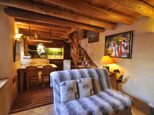 Charmant 2 pièces avec poêle, proche des pistes et navette gratuite - Serre Chevalier - FR-1-762-24 - Location saisonnière - La Salle-les-Alpes