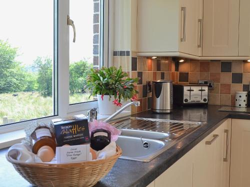 Kitchen, Glennydd in Bronant