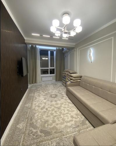 Sky View 15 Apartment in Baetov