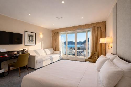 room detail thumbnail 0