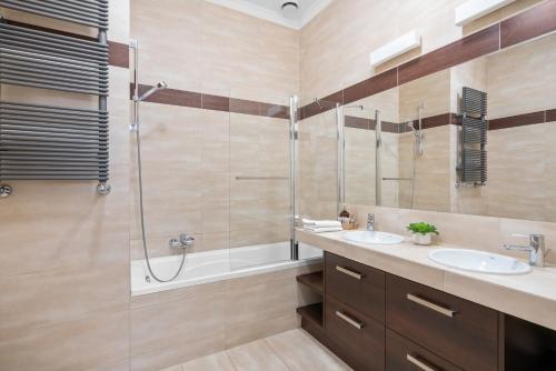 Historic Market Square Suite -140m2 Grand Residence AS Home Apartamenty R504, Wroclaw (foto 7)