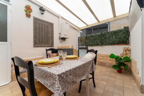 Sicilian Hideaway Catania by Harmony House - image 5