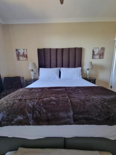 R & R BERGERAC 2