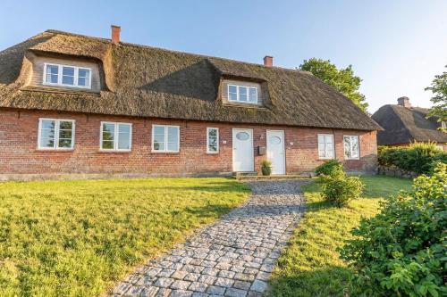 Schleusenwärter LUV (Schleusenwarter LUV) in Neukirchen