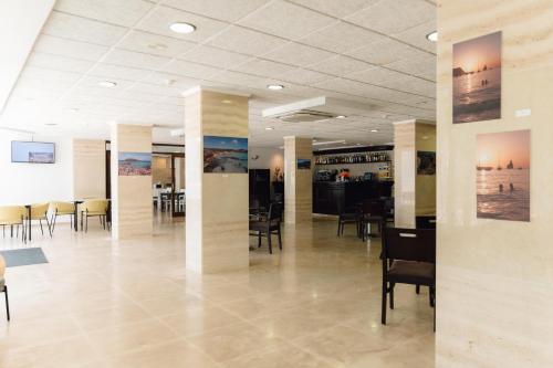 Pub/Lounge, BLUESEA Paraiso Beach - Adults Only in Ibiza