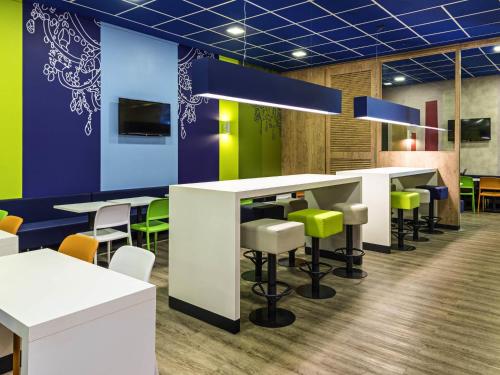 Restaurant, ibis budget RJ Praia de Botafogo in Botafogo