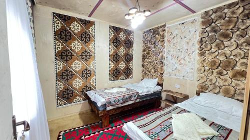 . Dayan Guest House