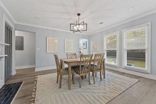 Facilities, Spacious 6BR Duplex | Patio + Near BeltLine in Pittsburgh