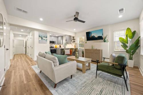 Facilities, Stylish 3BR Atlanta Home Near Downtown & BeltLine in Cascade Road