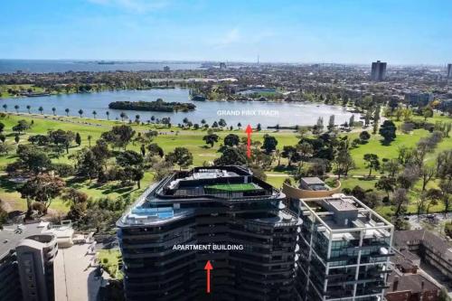 Stylish Melbourne CBD Luxury 2 Bedroom Apartment Near Albert Park Lake with Free Parking, Pool, Gym  – khách sạn tại Công viên Albert